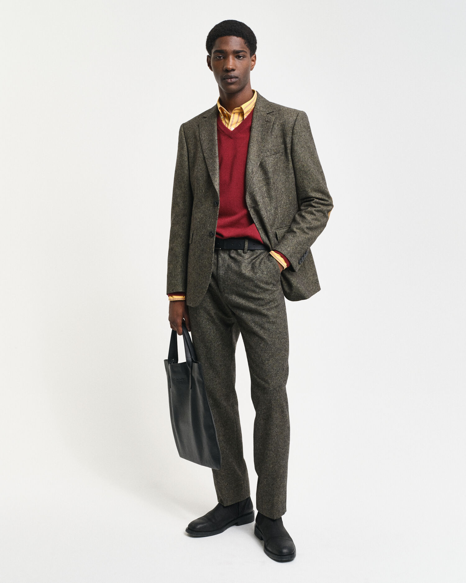 V-ringad tröja i superfin lammull