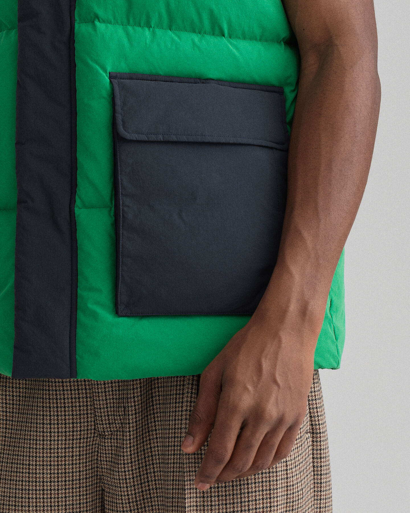 Vadderad v&auml;st med f&auml;rgblock