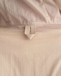 Packbar l&auml;tt vindjacka