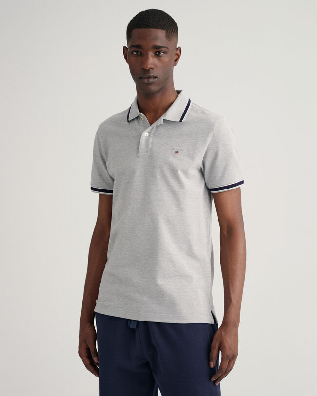 Pik&eacute;tr&ouml;ja med fiskbensm&ouml;nstrade detaljer