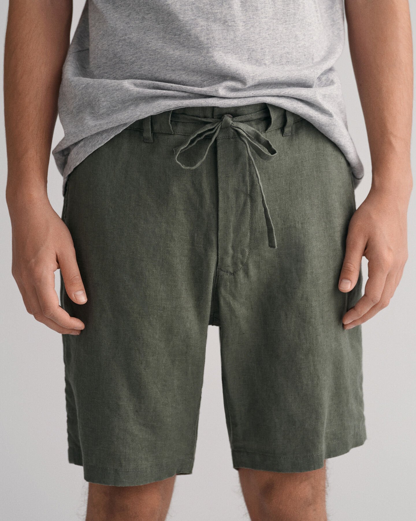 Relaxed fit linneshorts med dragsko