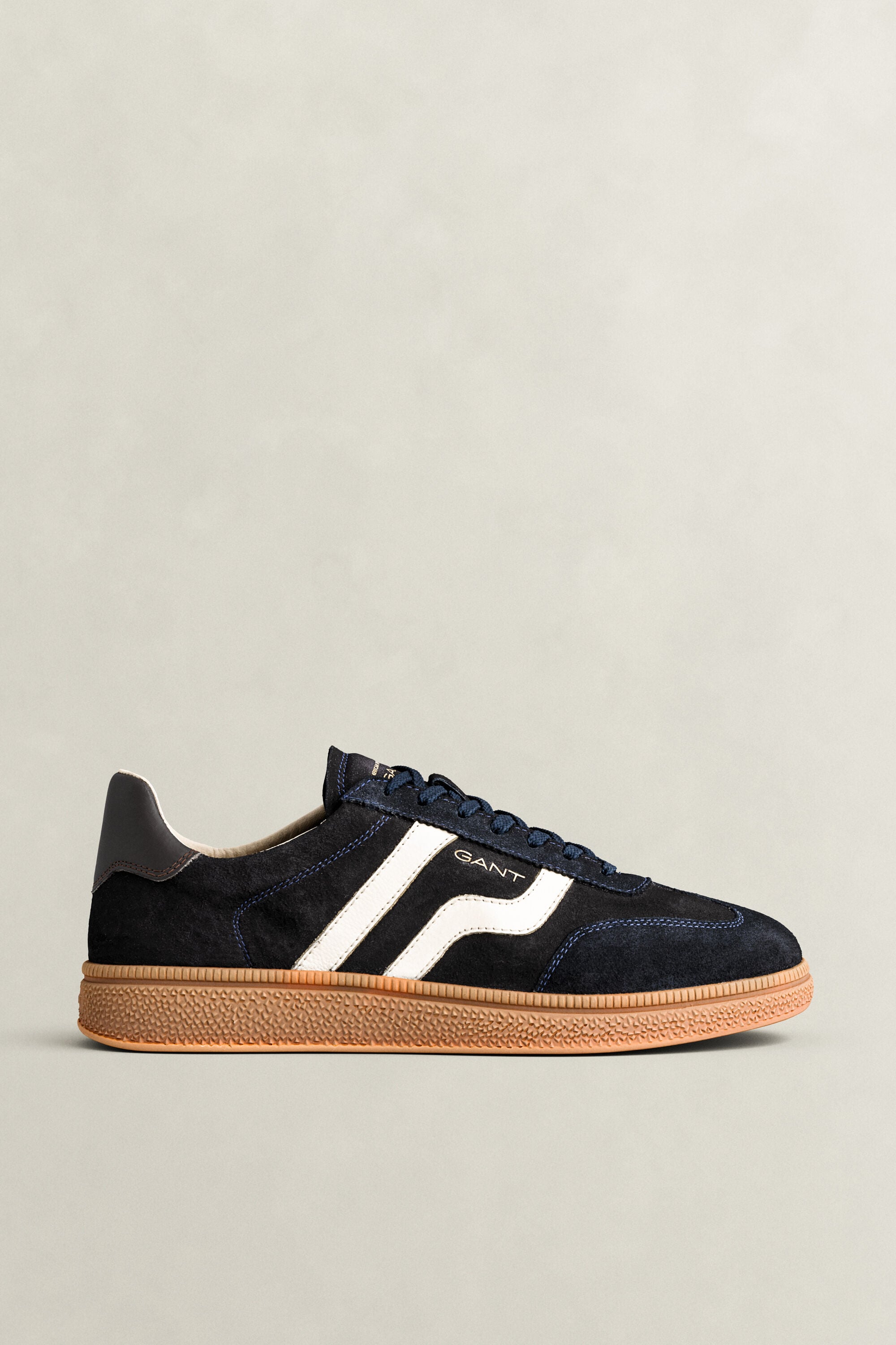 Cuzmo sneakers i mocka