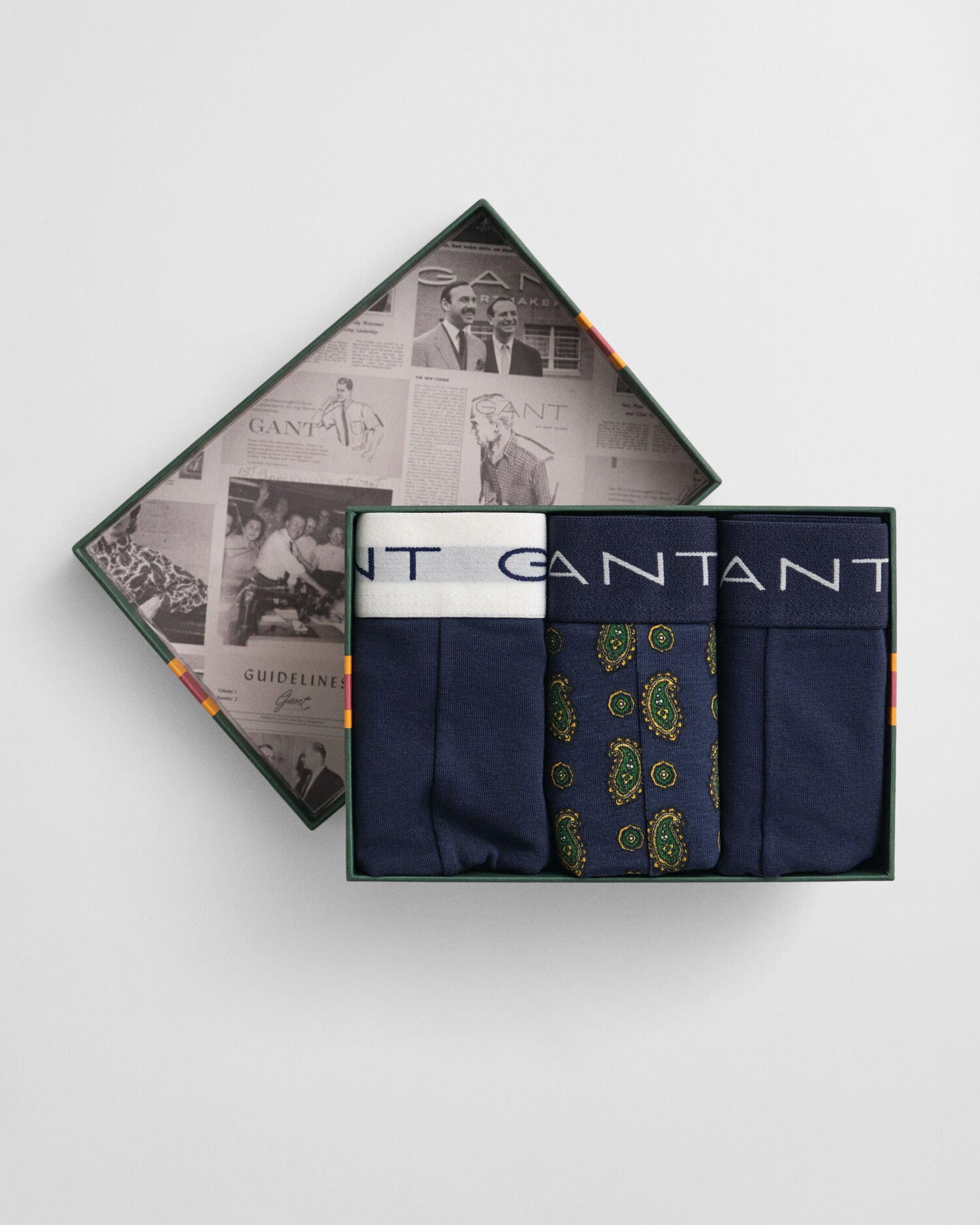 Trepack paisleymönstrade kalsonger i presentförpackning