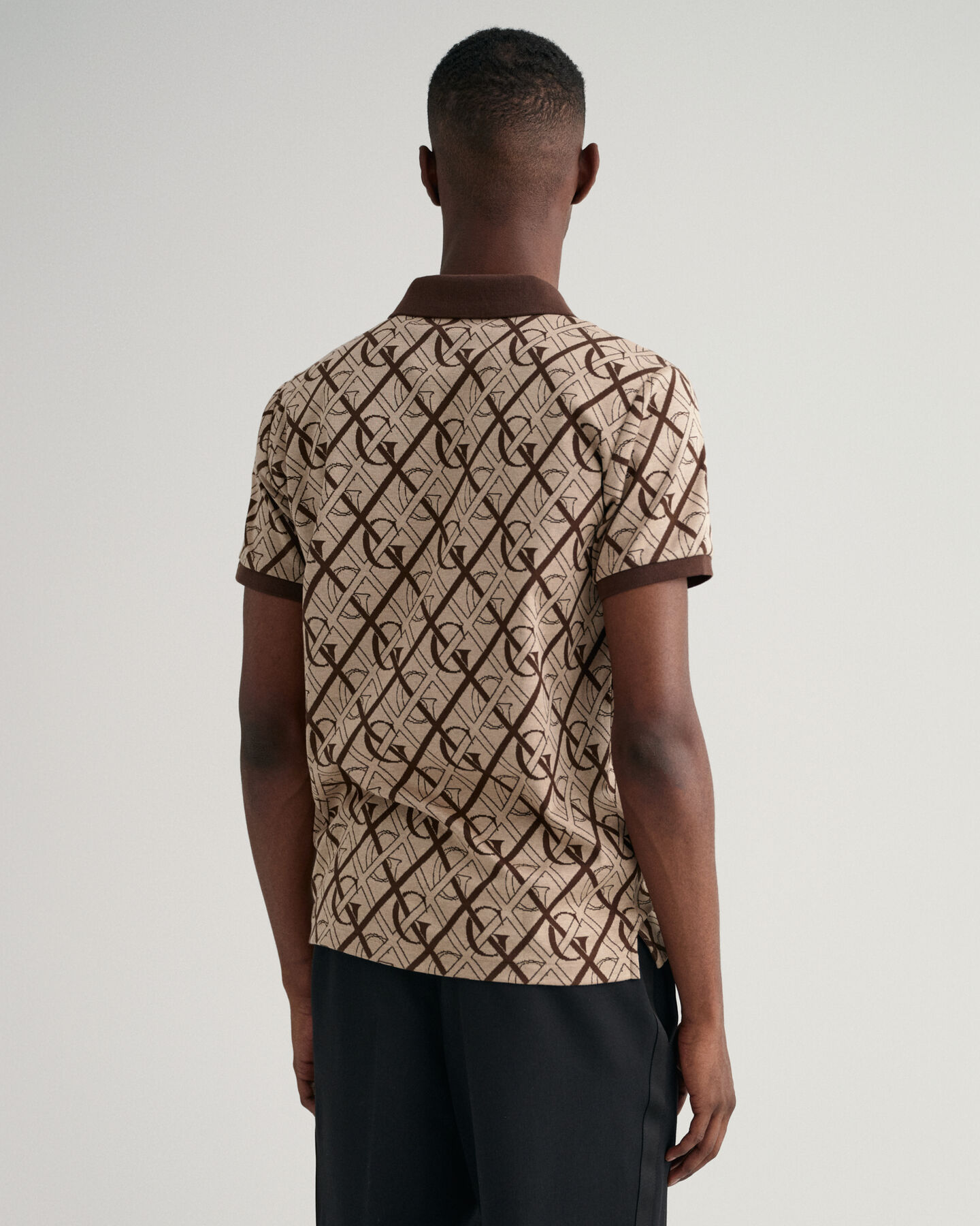 Monogram Jacquard pik&eacute;tr&ouml;ja