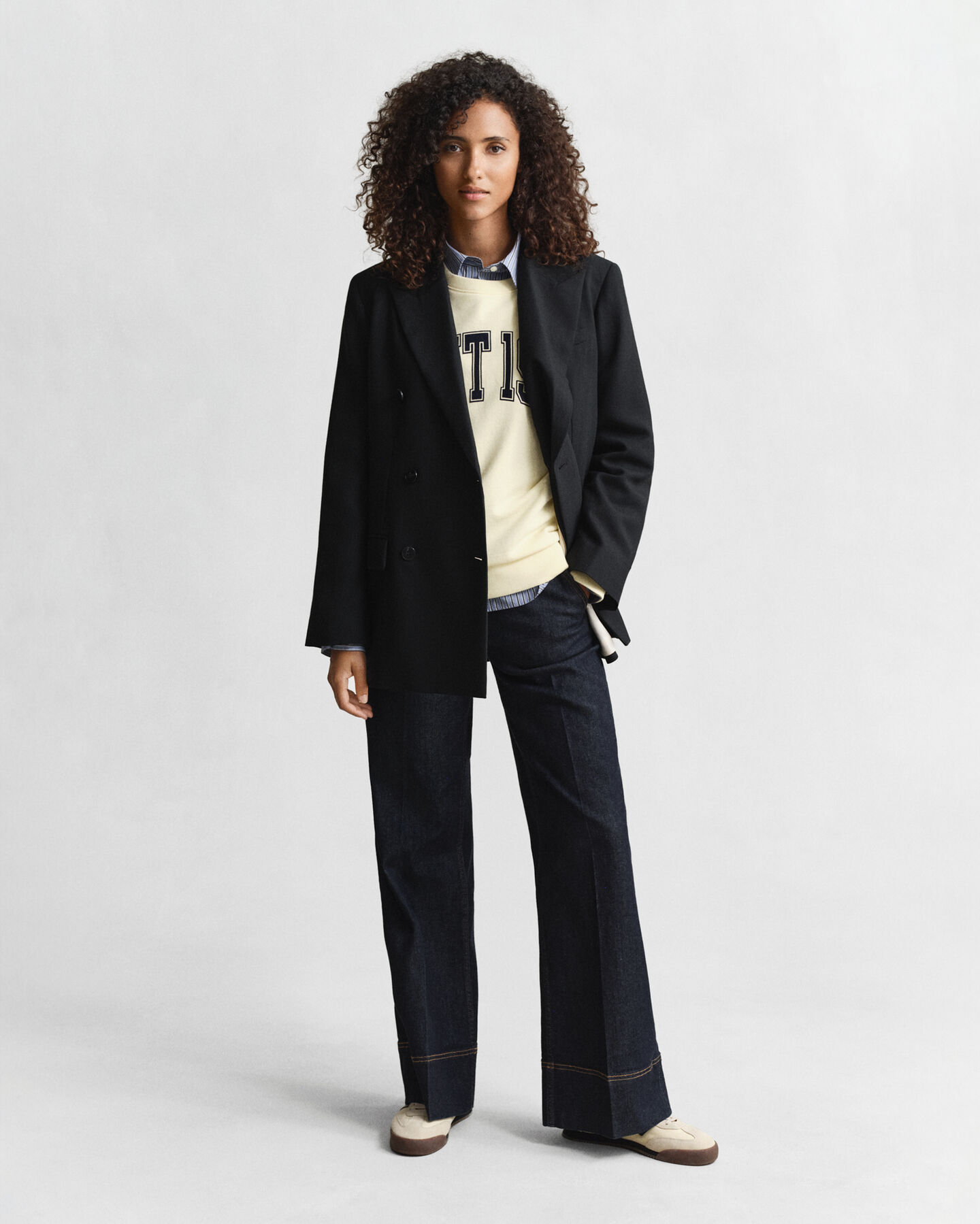 Rundhalsad sweatshirt med tryck