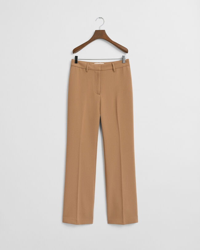 Slim fit slacks med utställda ben
