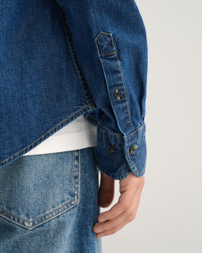 Slim fit denimskjorta