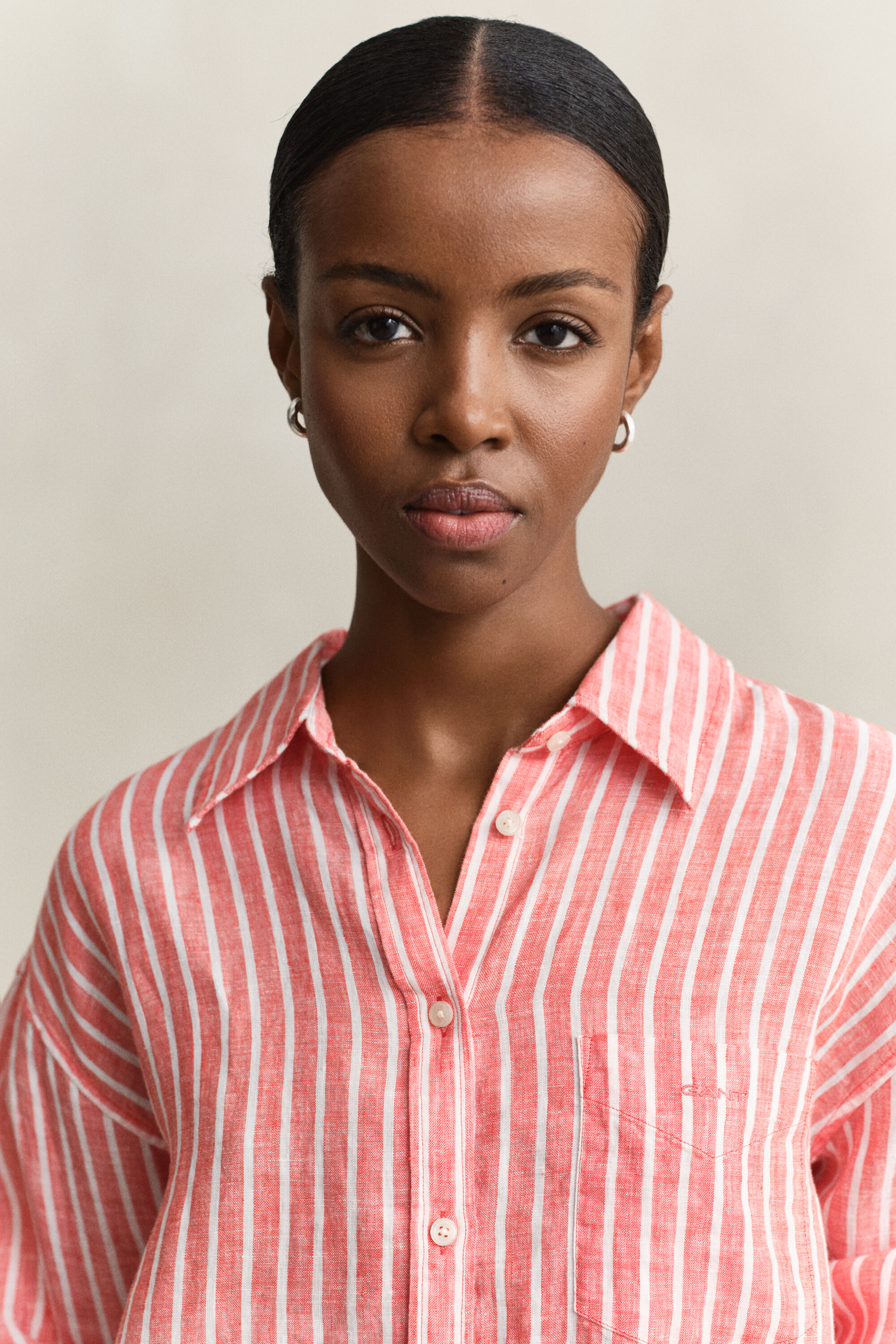 Relaxed fit randig linneskjorta