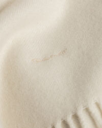 Enfärgad yllehalsduk