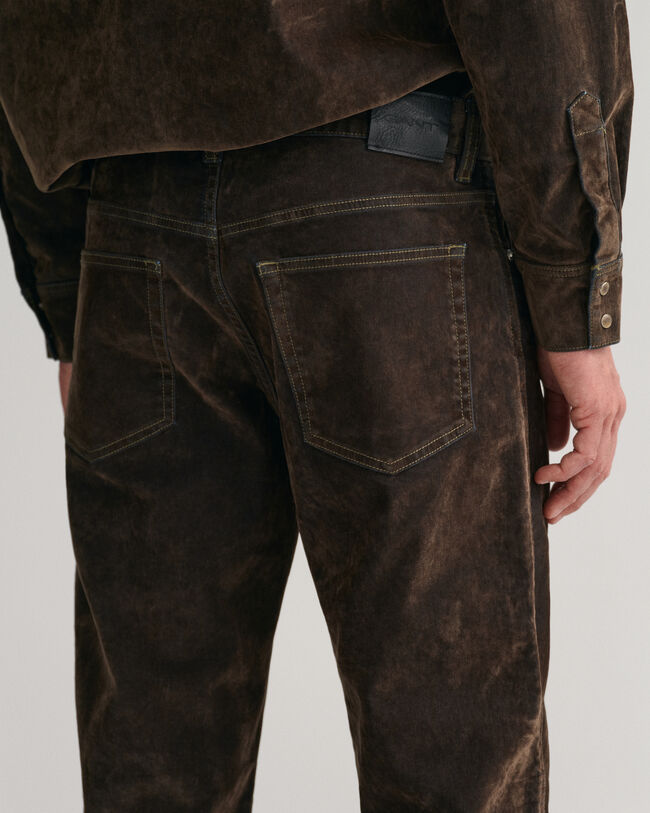 Relaxed fit jeans i flockad velour