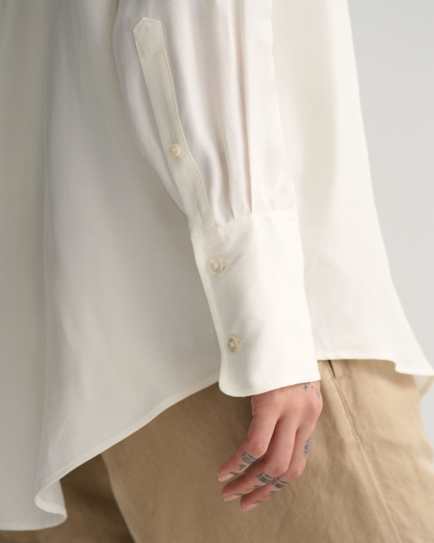 Relaxed fit skjorta med ficka med lock