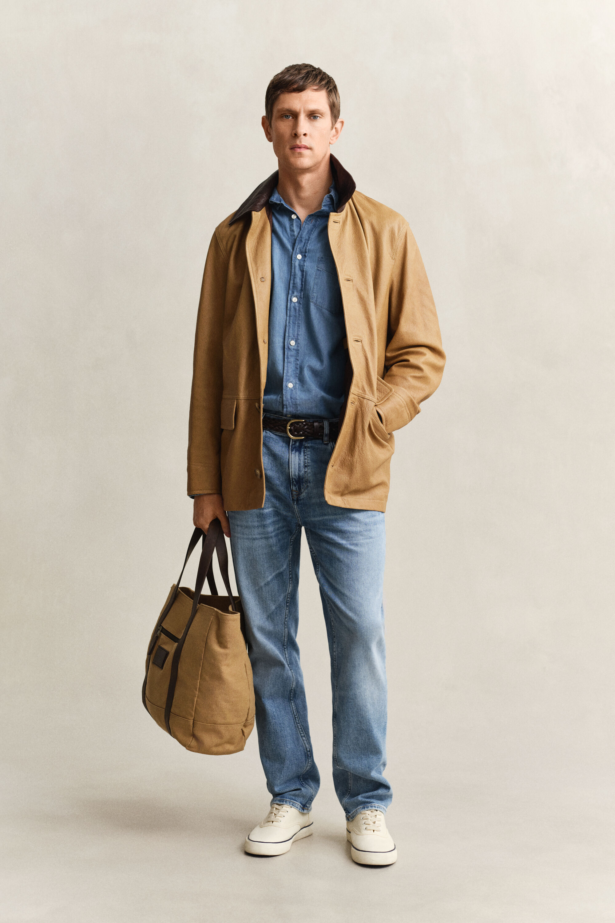 Regular fit indigofärgad skjorta