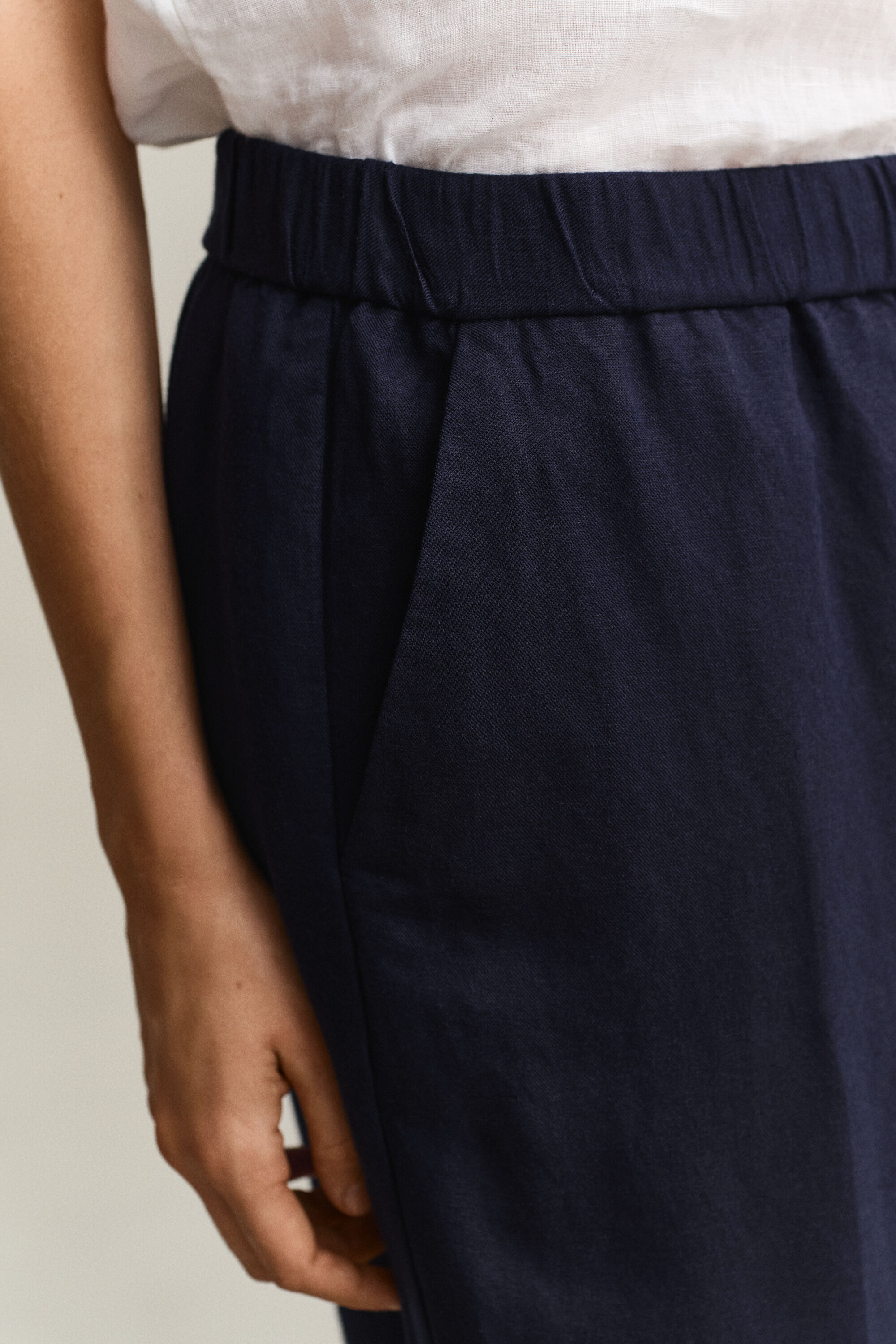 Byxor i linneblandning