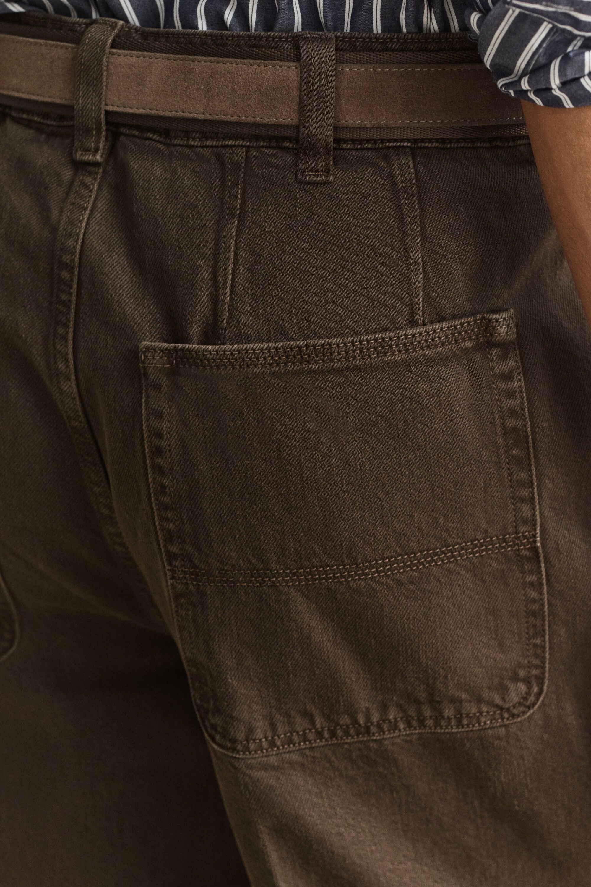 Överfärgade jeans
