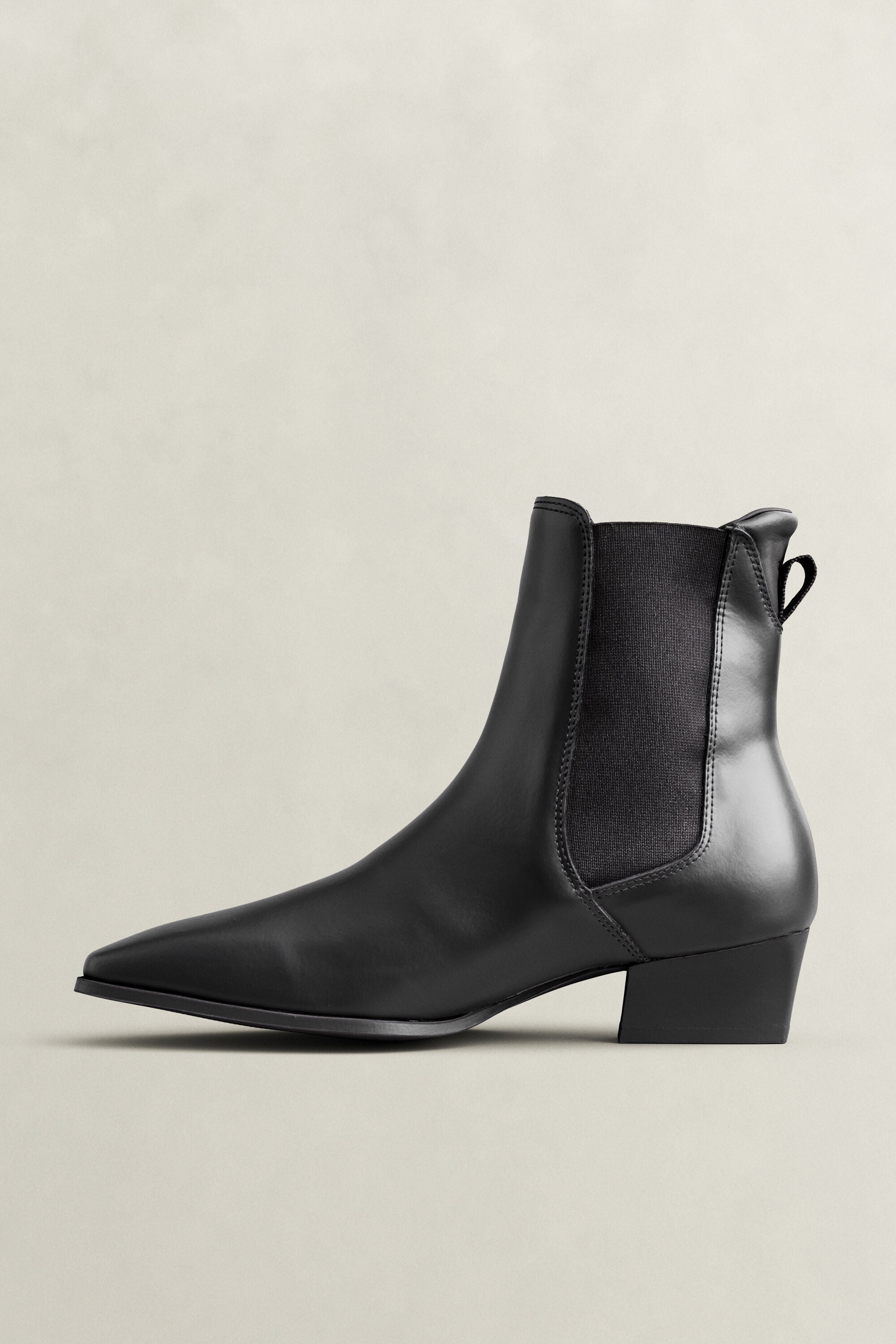 Bassotte chelseaboots i läder