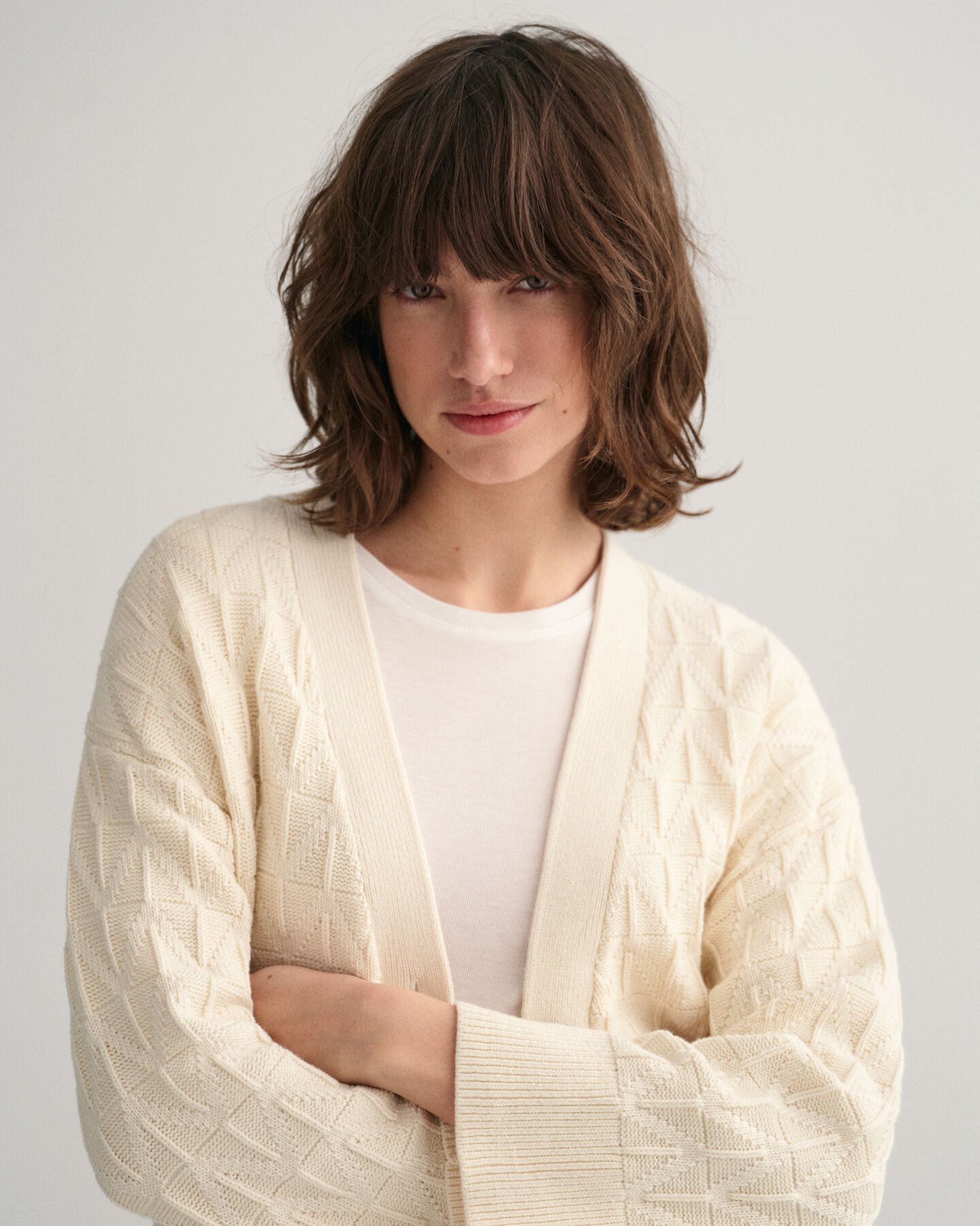 Fiskbensm&ouml;nstrad V-ringad kofta