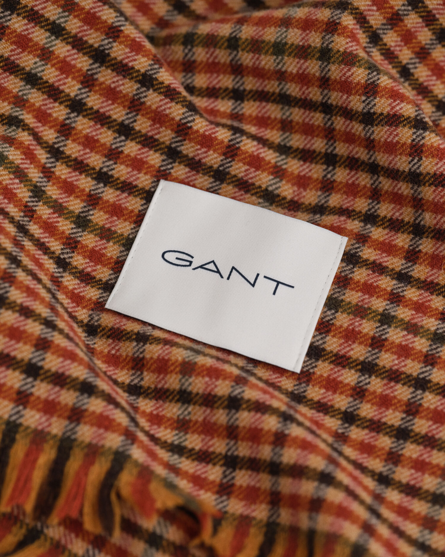 Bred ginghamrutig yllehalsduk