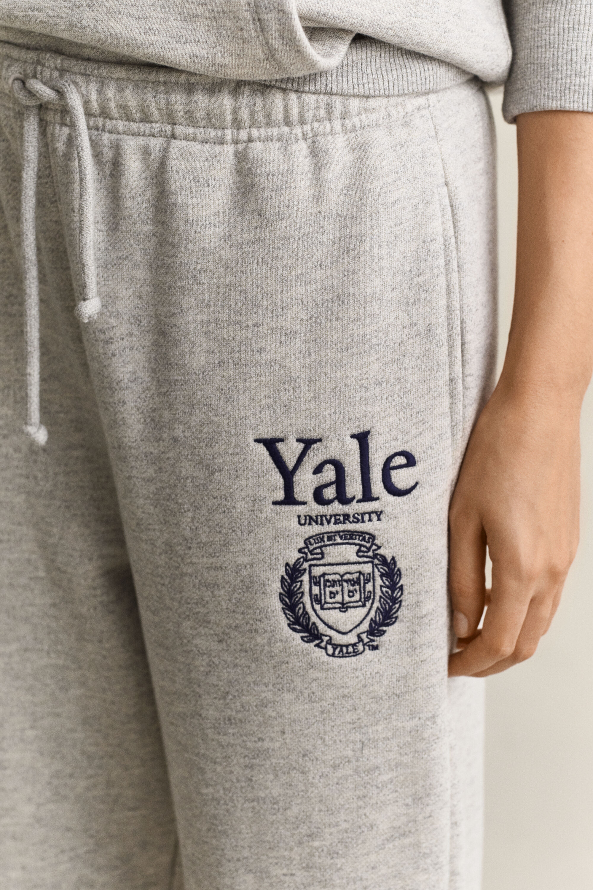 Gant x Yale sweatpants med tryck