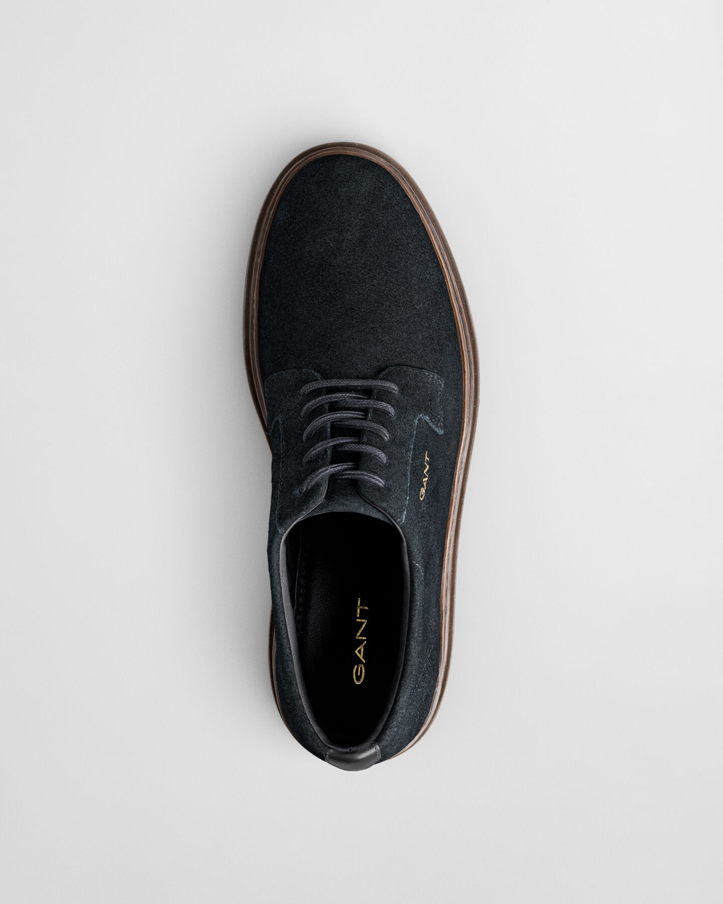 Kinzoon låga snörskor i mocka