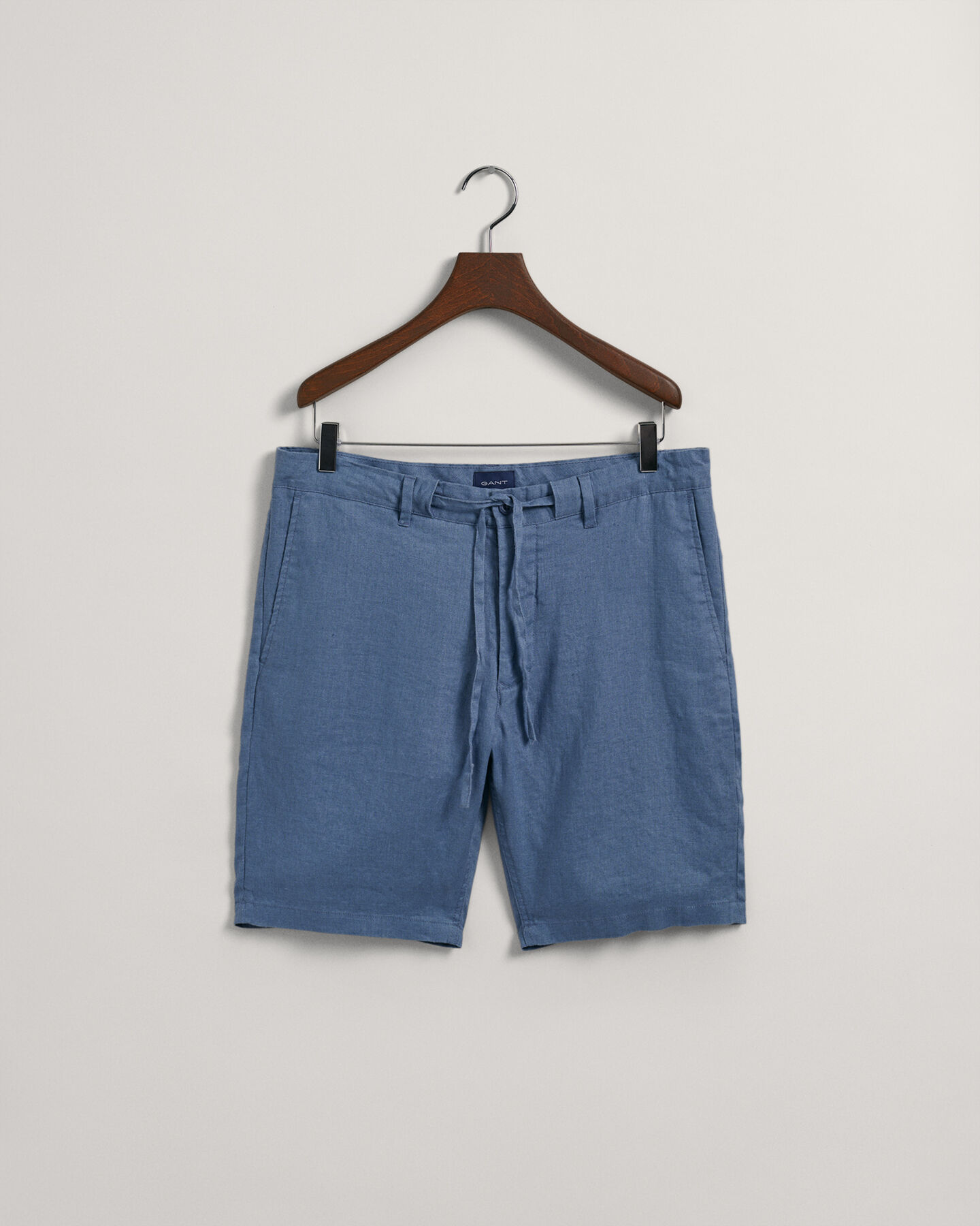 Relaxed fit linneshorts med dragsko