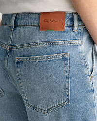 Jeans med låg midja och vida ben