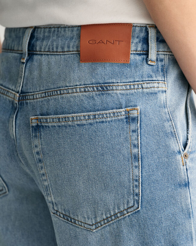 Jeans med låg midja och vida ben