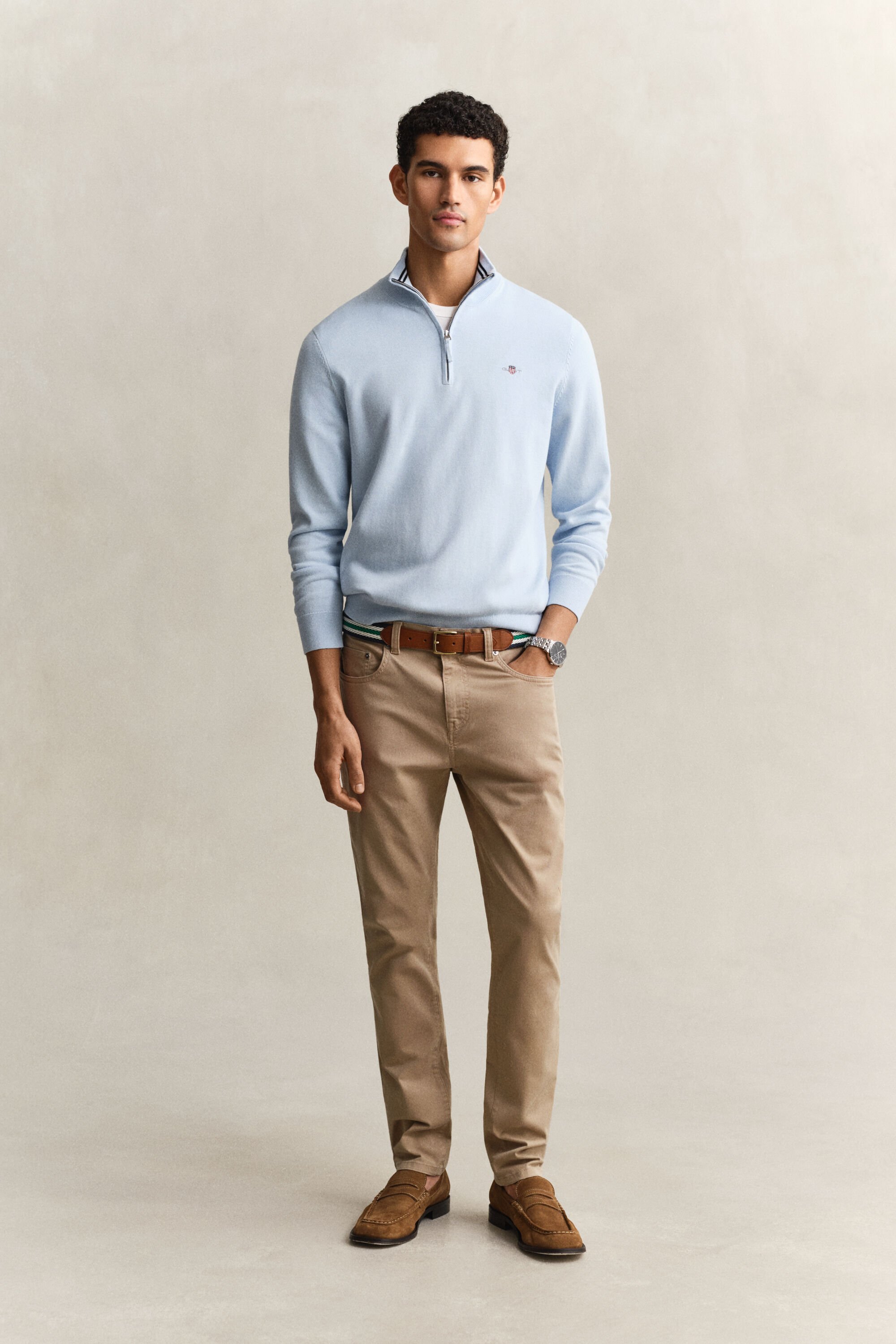 Klassisk bomullströja med dragkedja vid halsöppningen