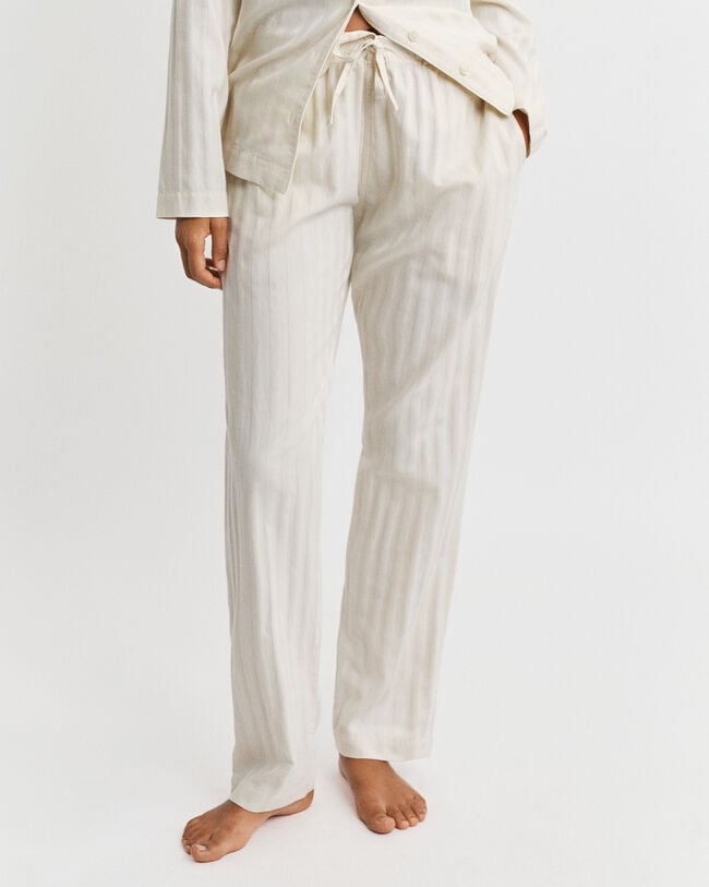 Randig satinpyjamas i presentförpackning