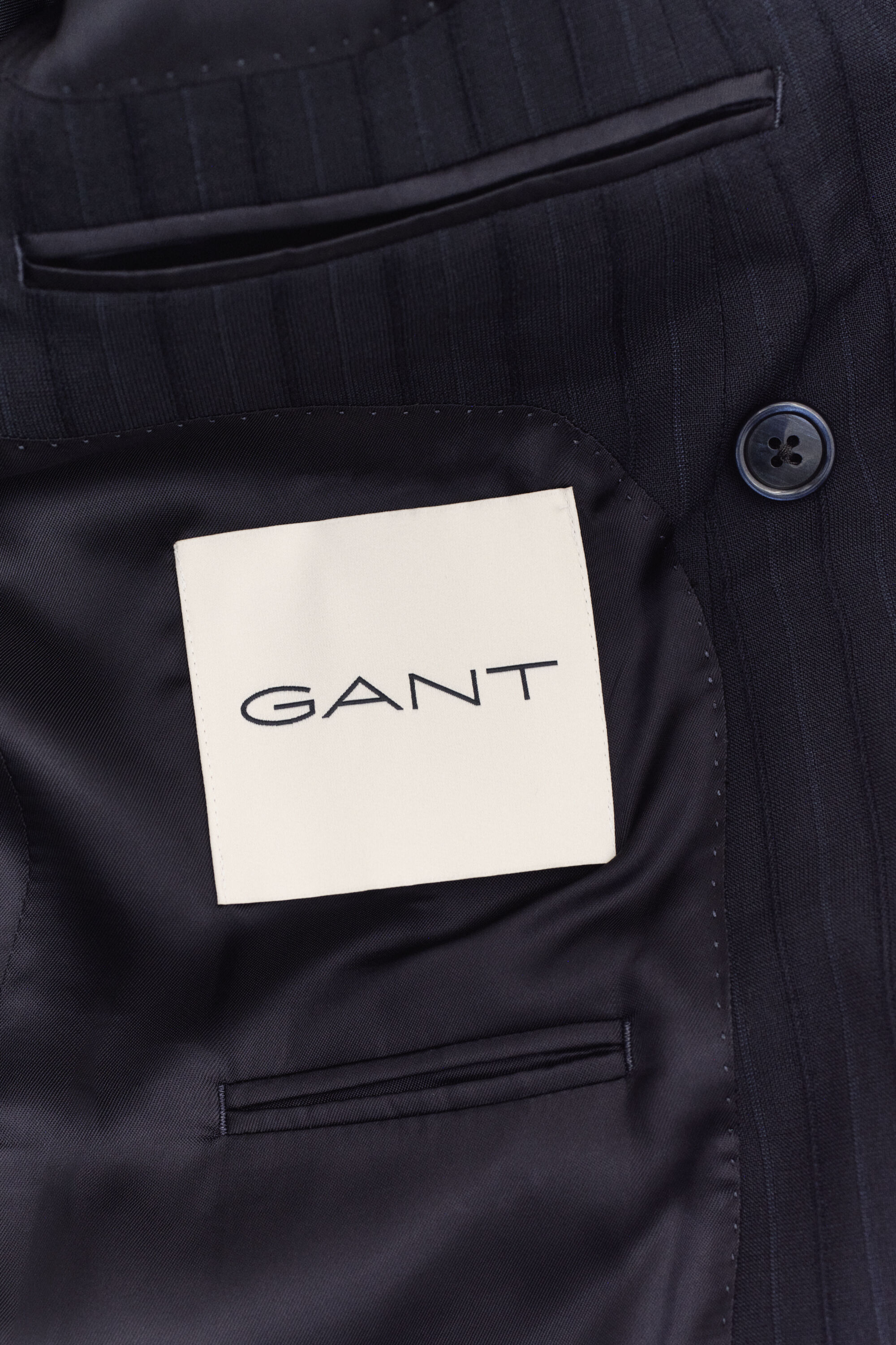 Kritstrecksrandig kavaj ton i ton