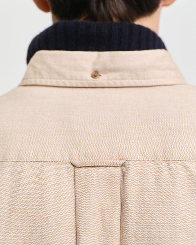 Regular fit fiskbensm&ouml;nstrad flanellskjorta