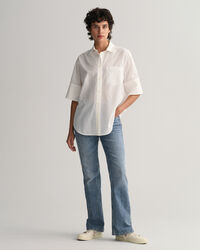 Relaxed fit kort&auml;rmad sidenskjorta