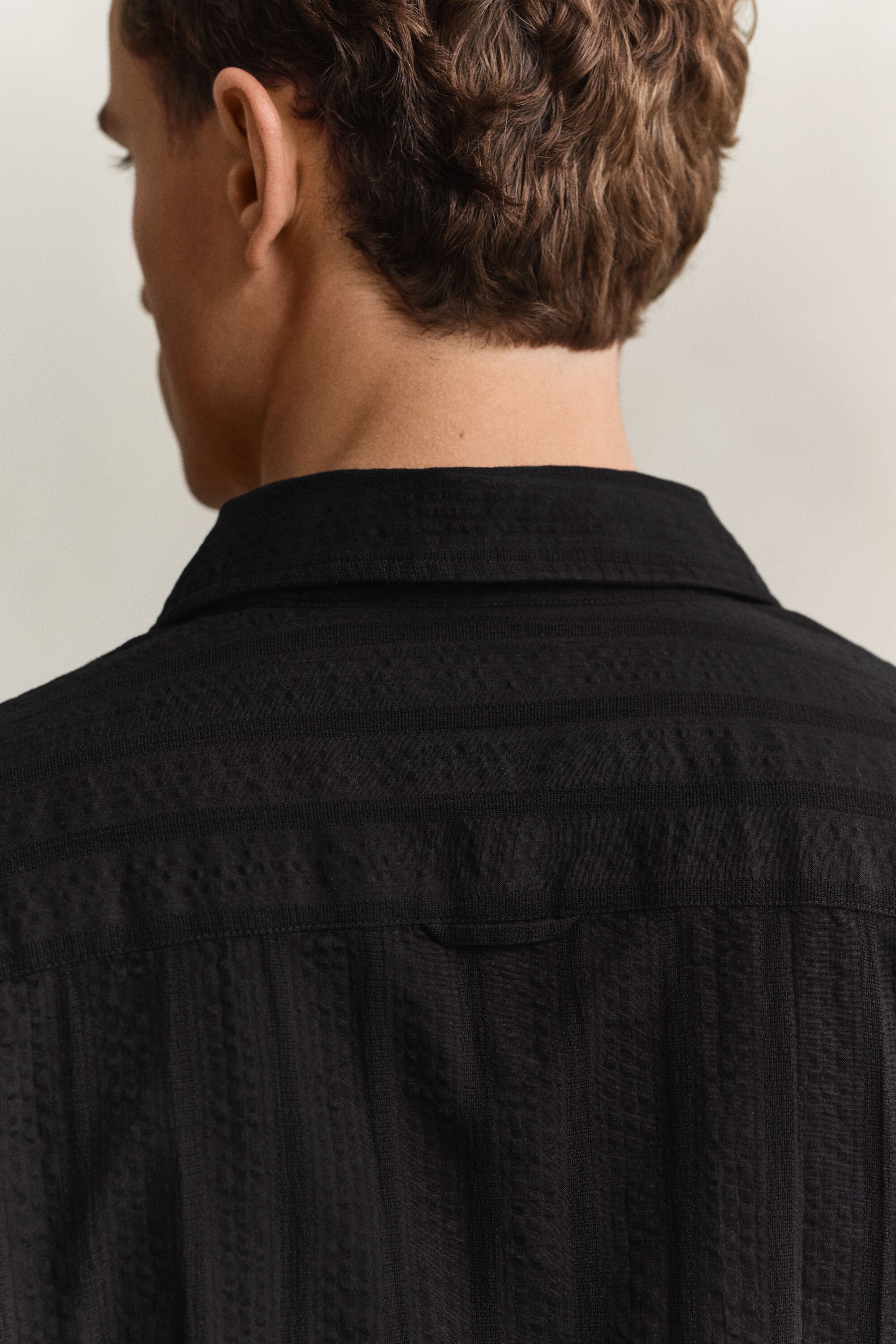 Relaxed fit dobbyvävd randig skjorta