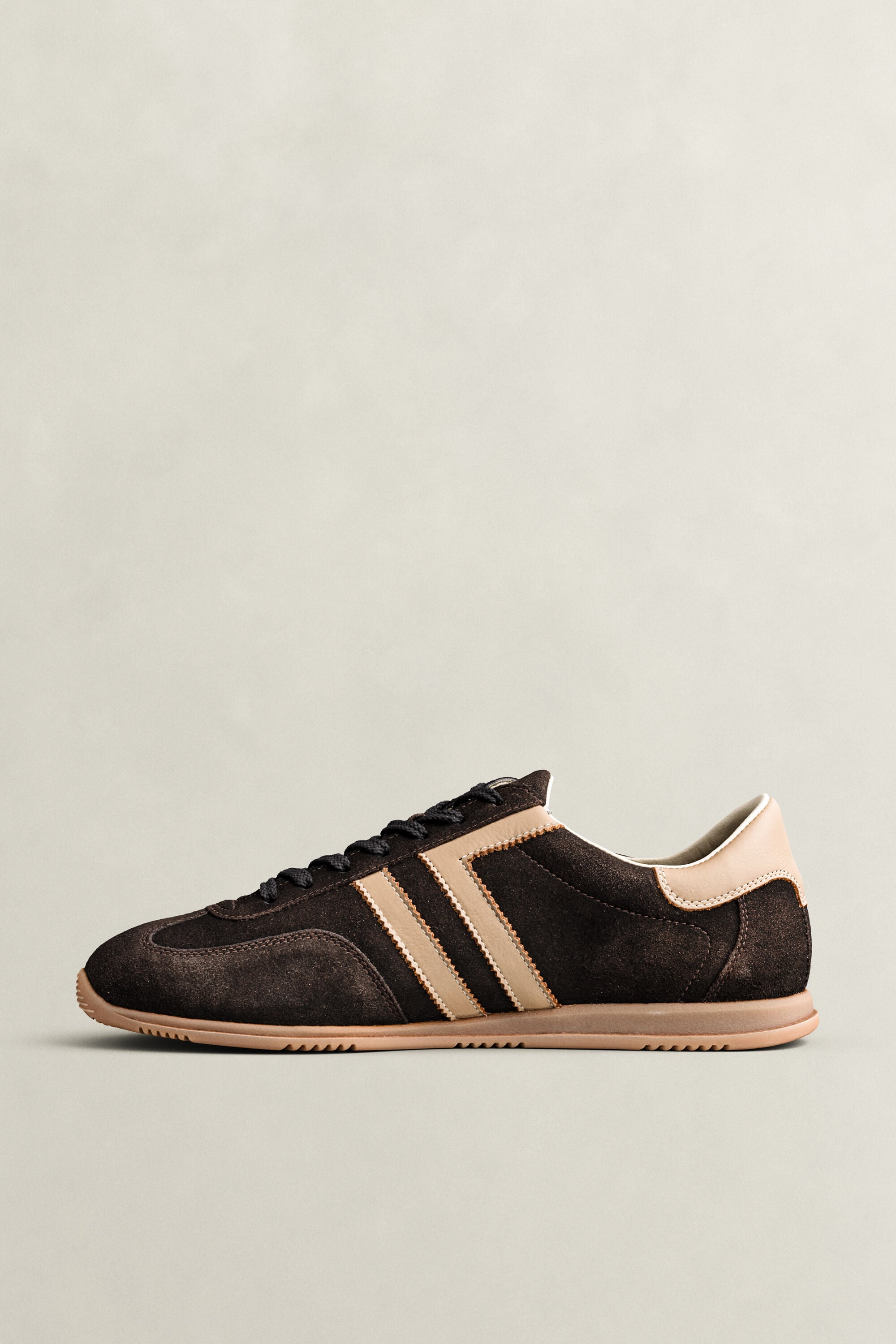 Spearclub sneakers i mocka