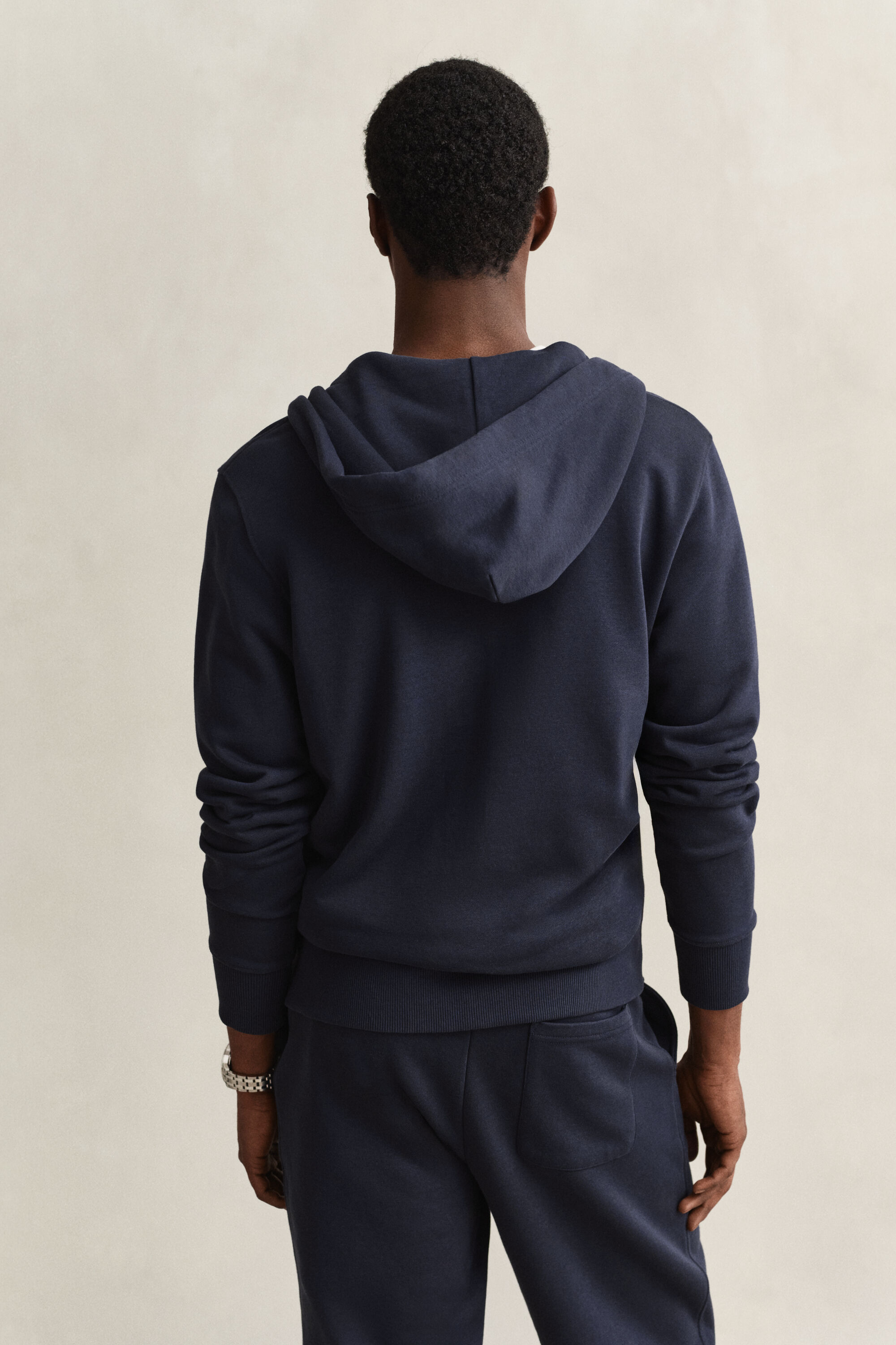 Shield hoodie med dragkedja