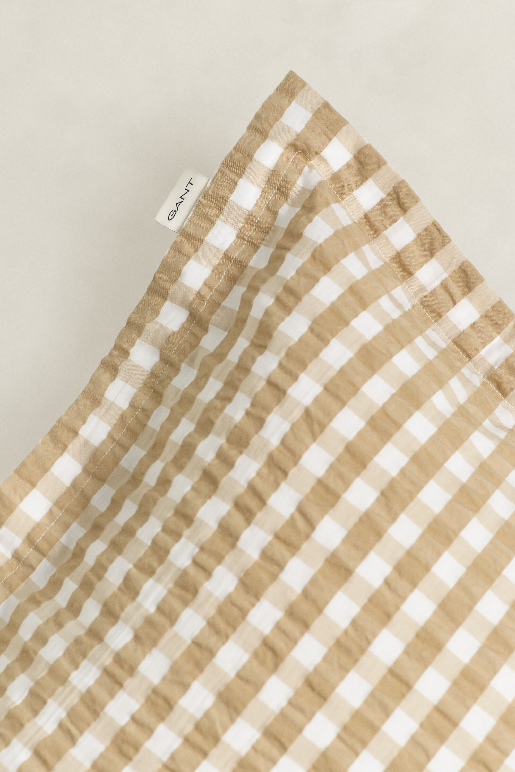 Rutigt örngott i bäckebölja