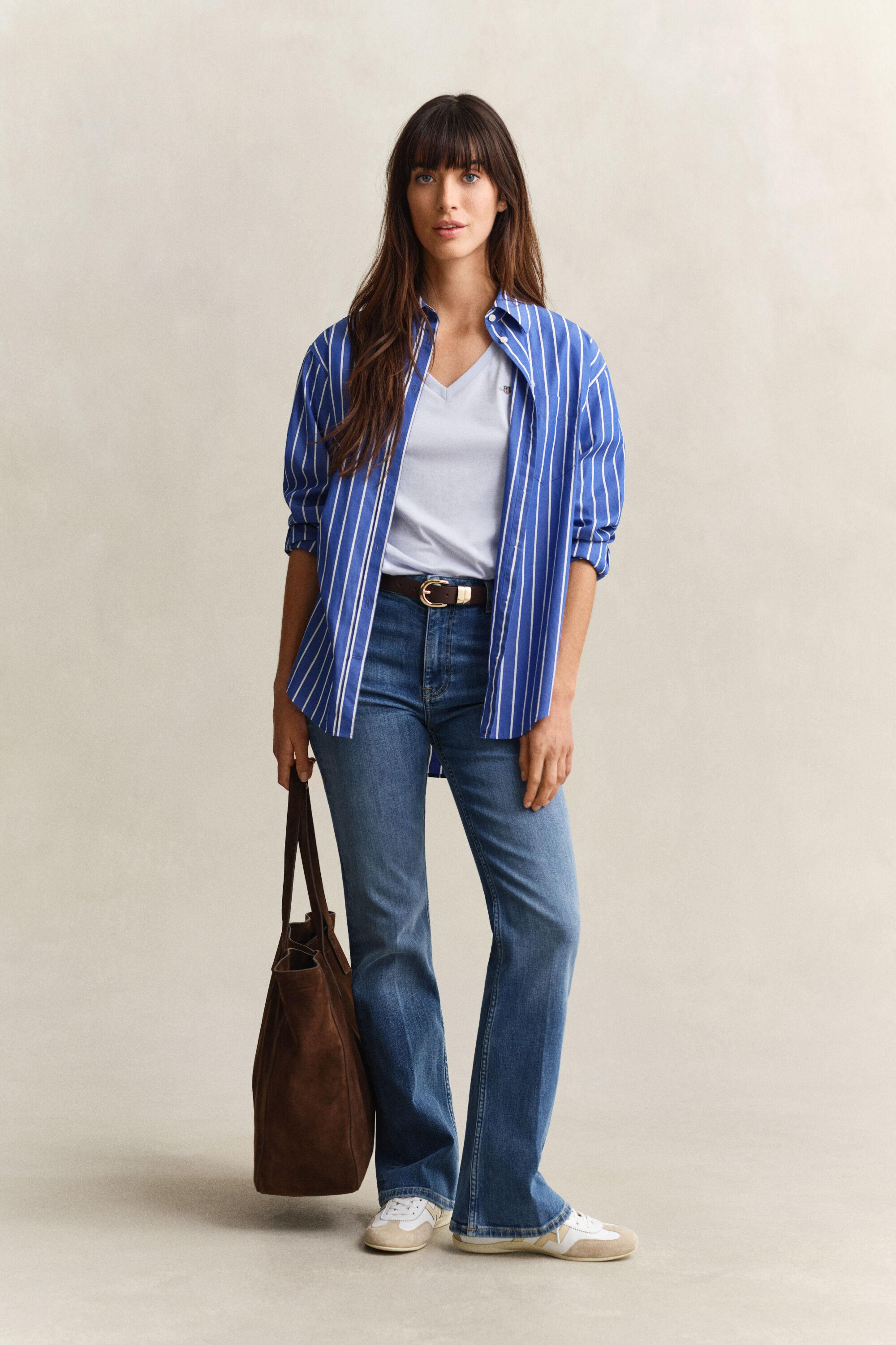 Shield V-ringad T-shirt