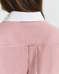 Oversized fit randig skjorta med kontrastkrage