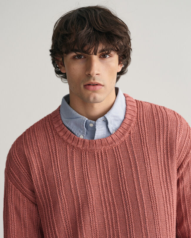 Rundhalsad tr&ouml;ja i linne och silke