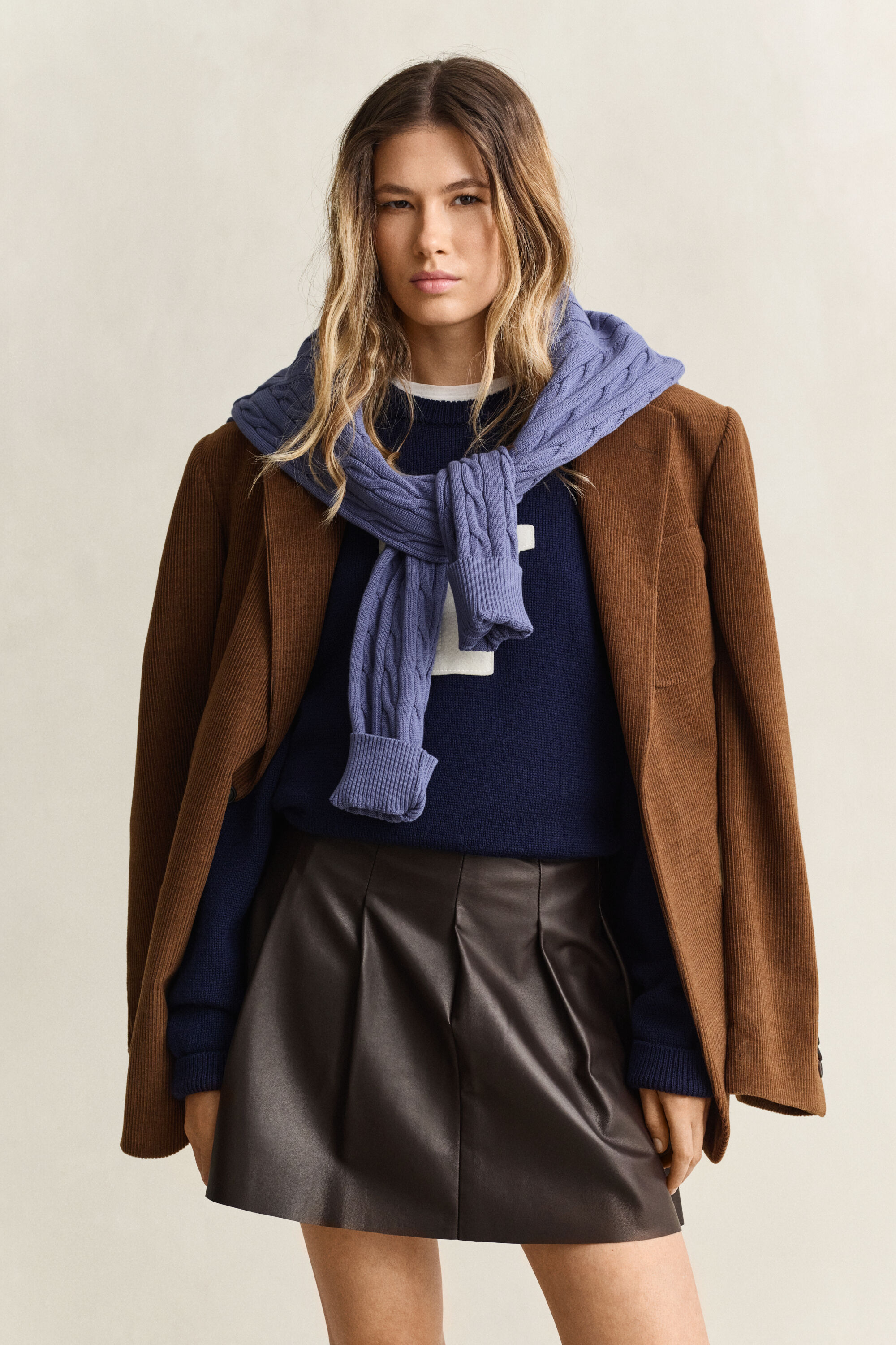 Gant x Yale plisserad läderkjol