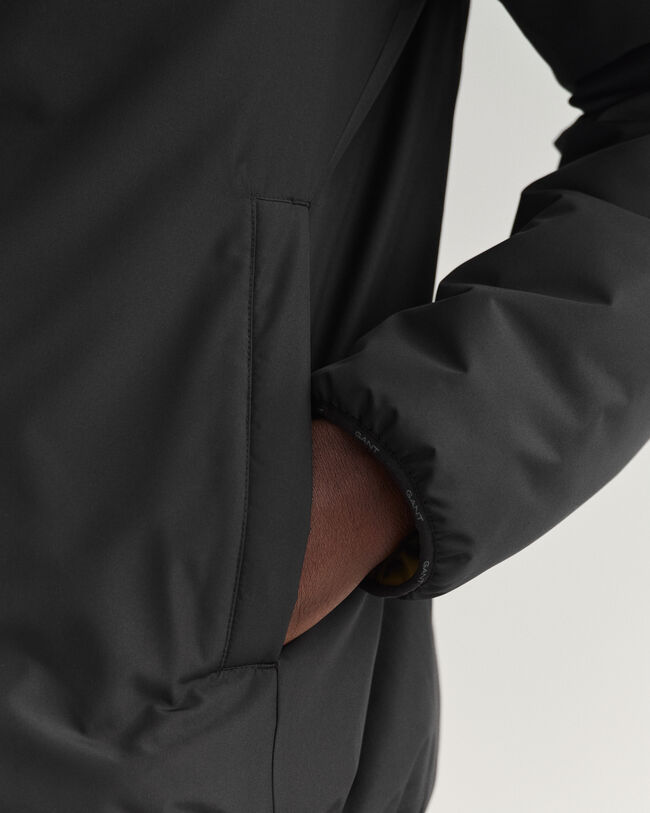 V&auml;ndbar jacka med kapuschong