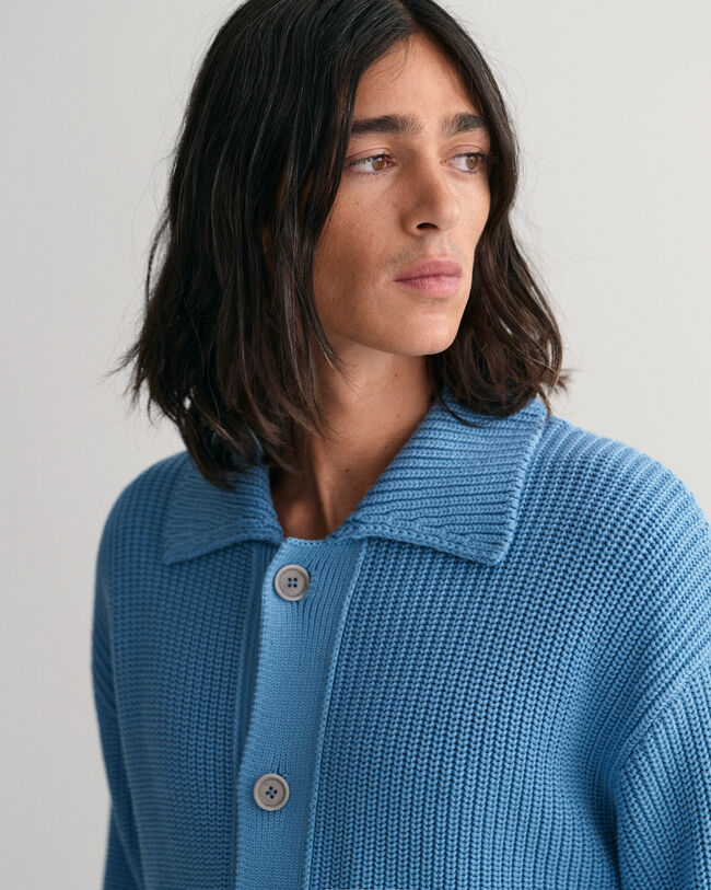 Ribbstickad cardigan