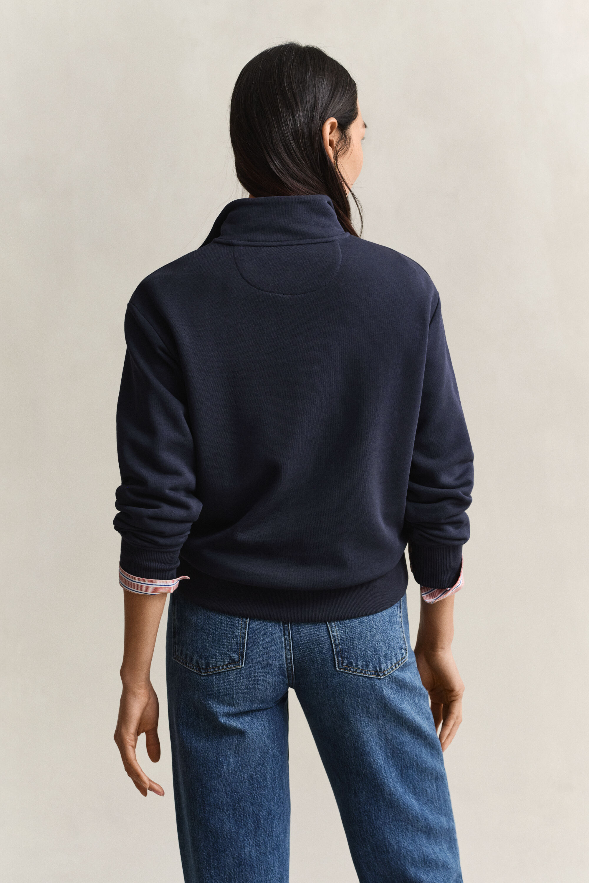 Shield sweatshirt med dragkedja vid halsöppningen