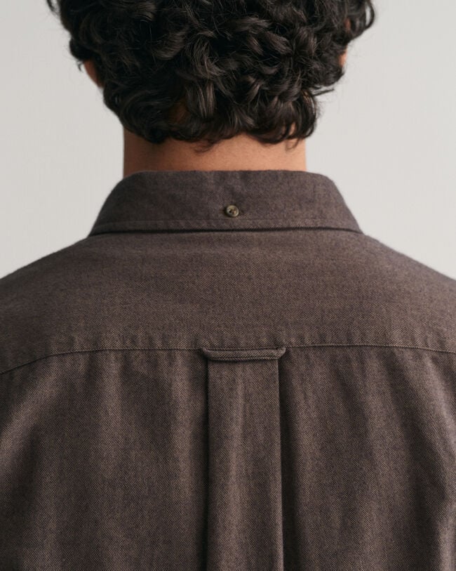 Regular fit fiskbensmönstrad flanellskjorta