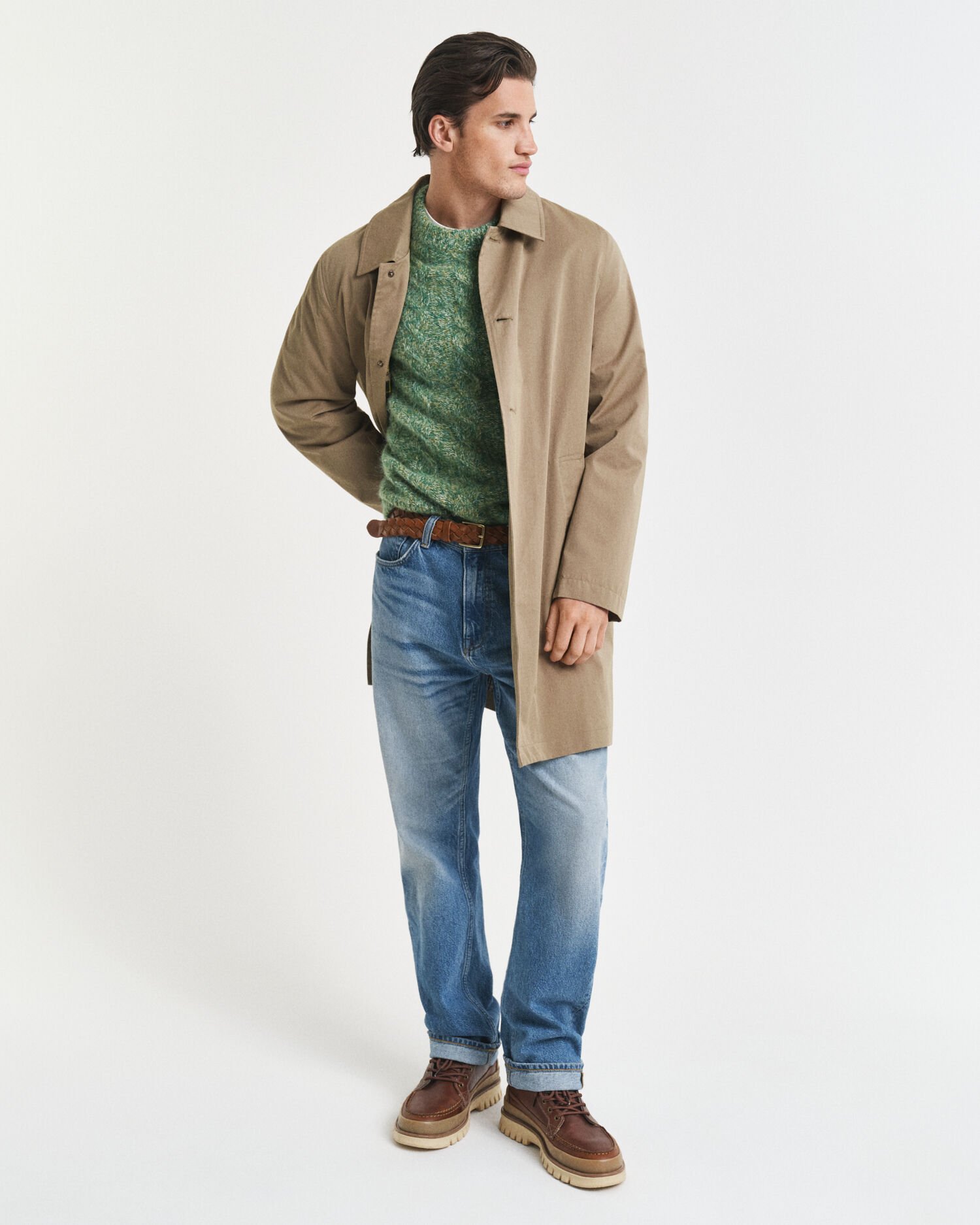 Kabelstickad tröja med rund hals