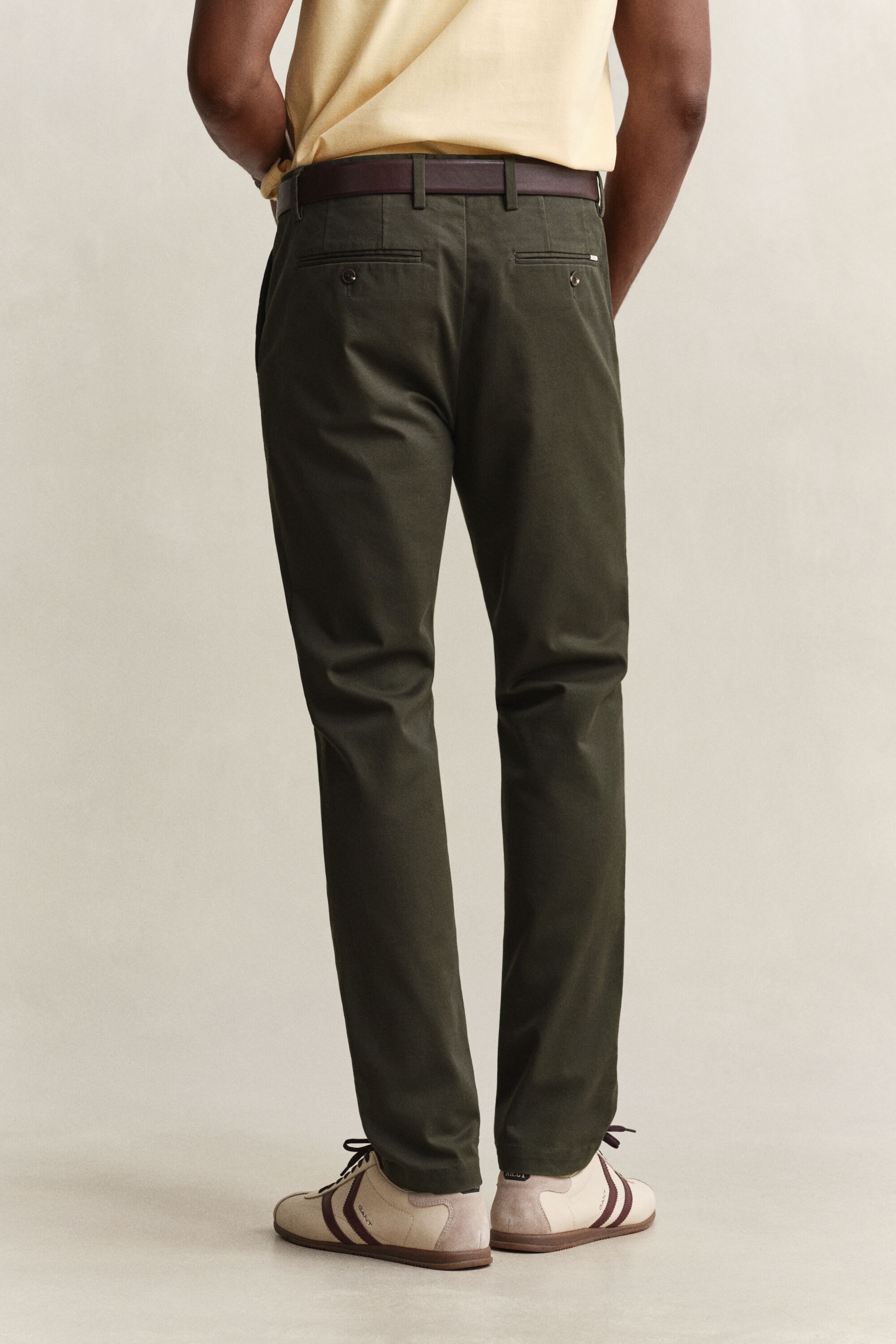 Eleganta chinos med slim fit