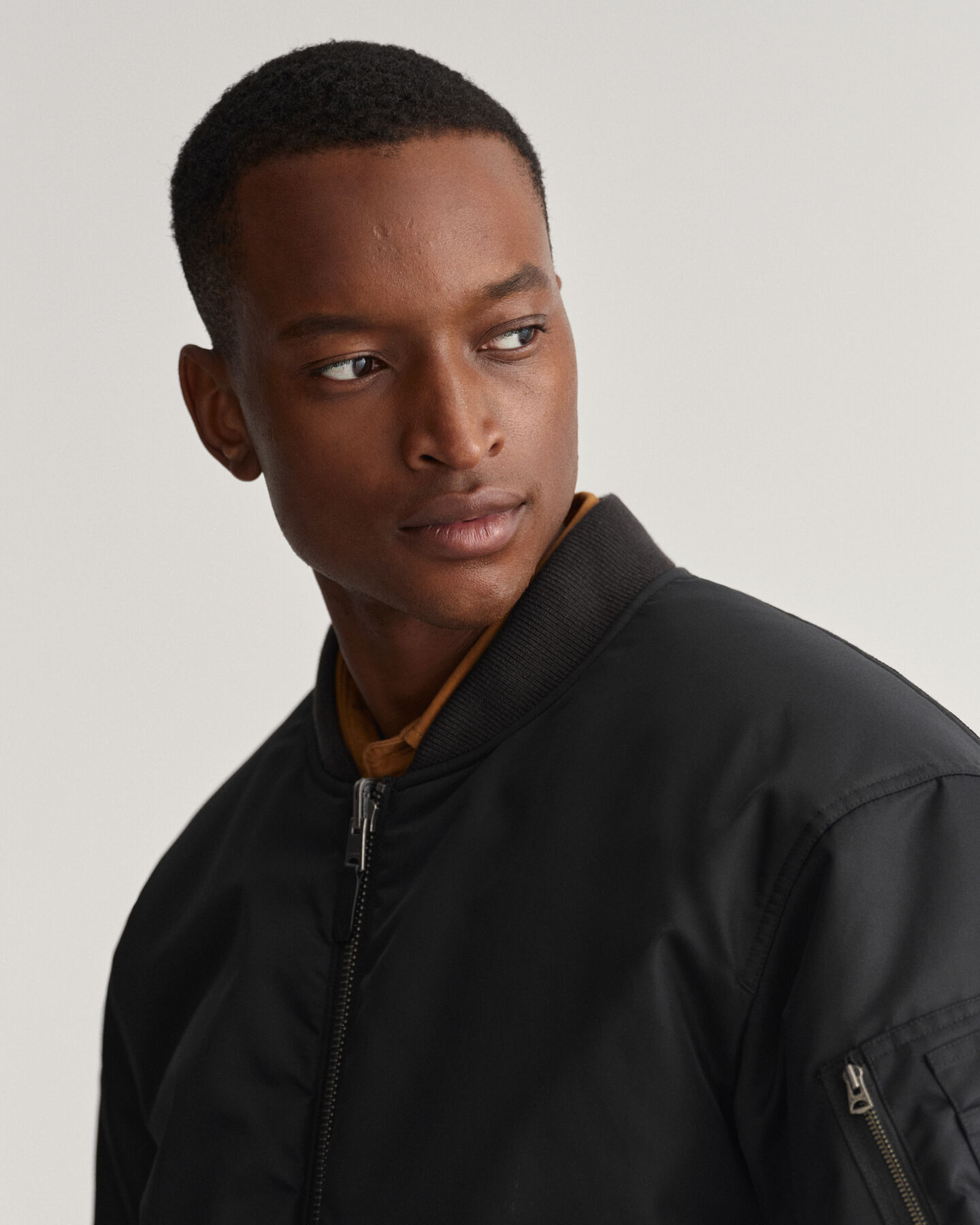 Vändbar bomberjacka