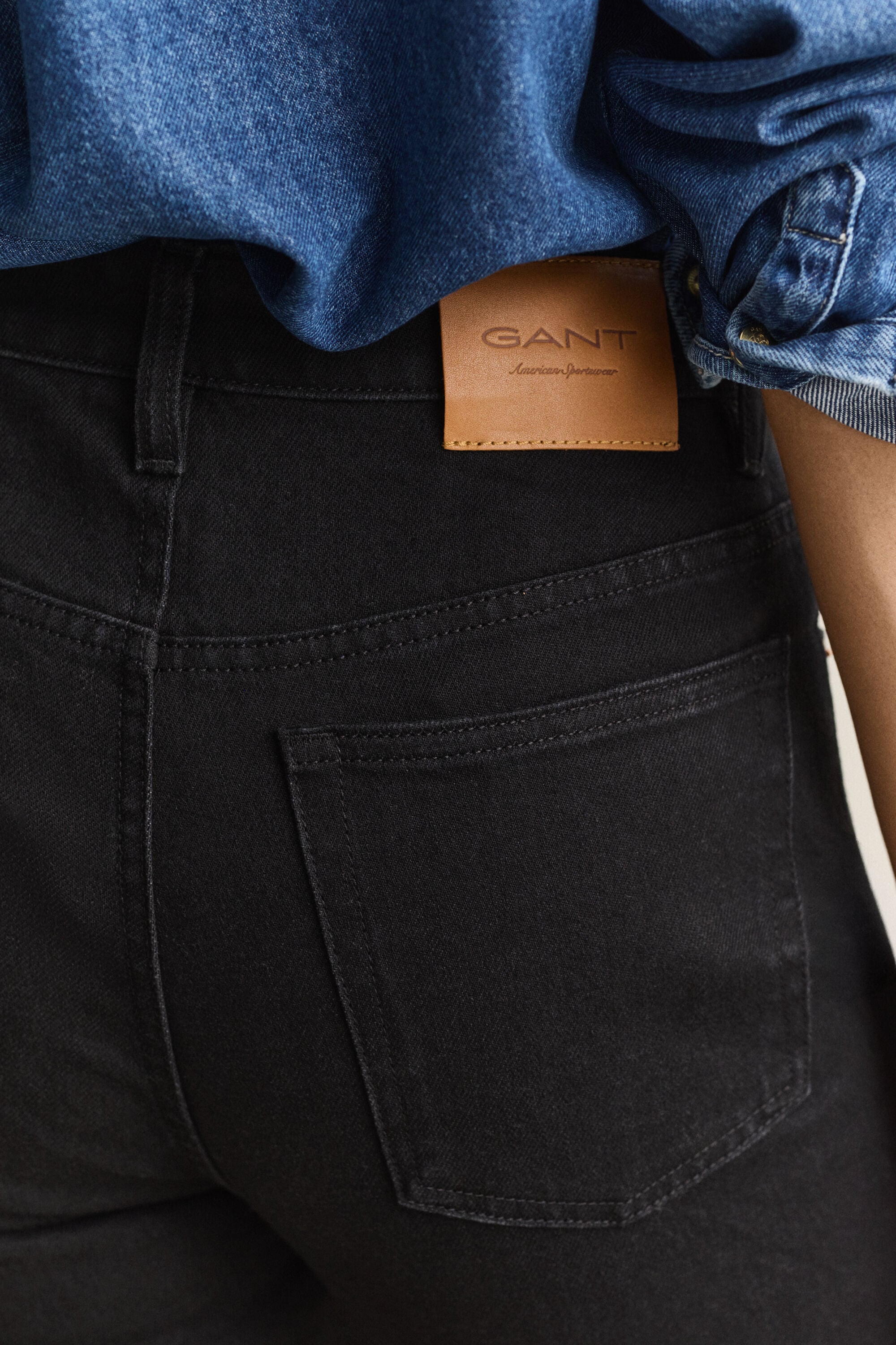 Slim fit jeans med hög midja