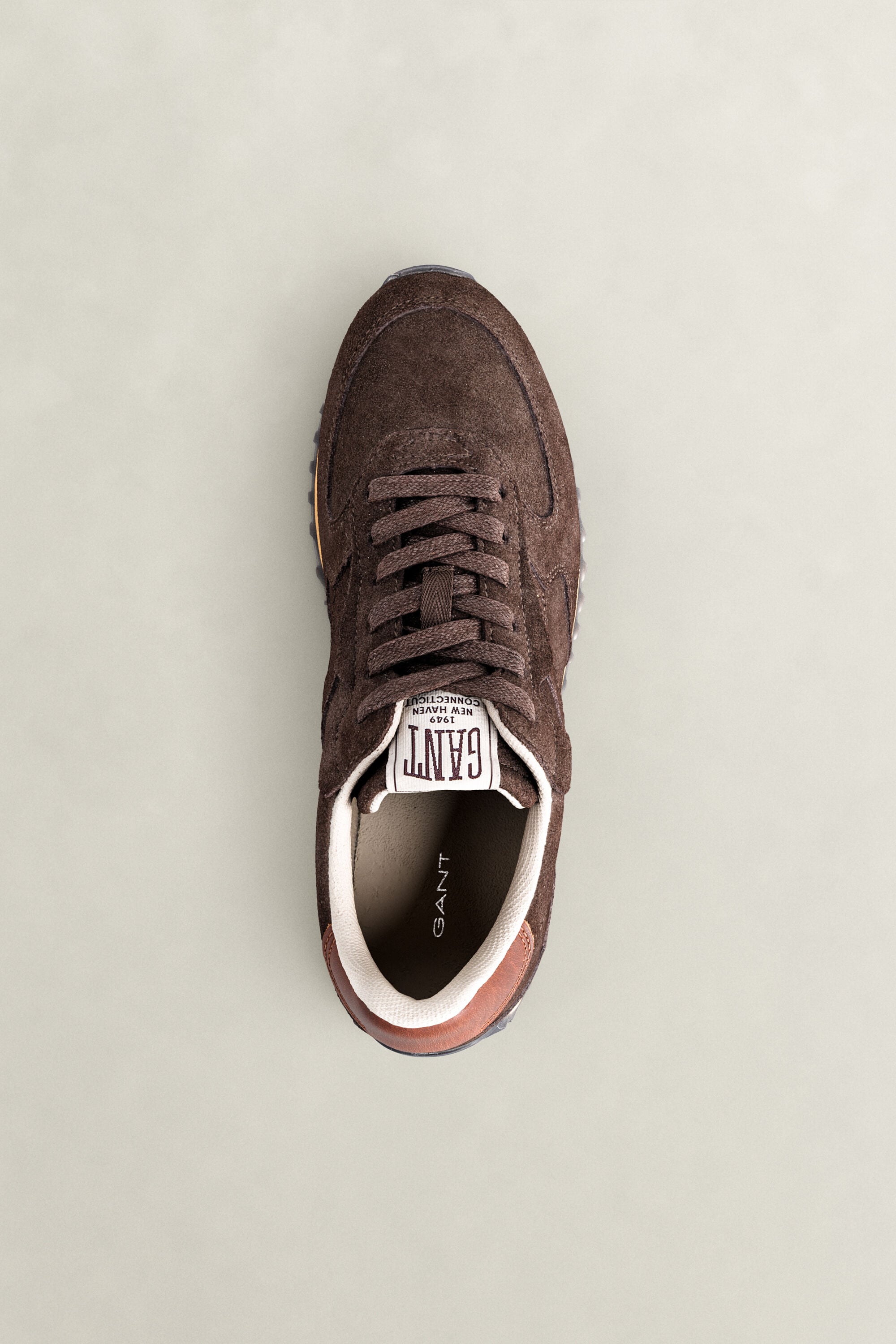 Beja sneakers i mocka
