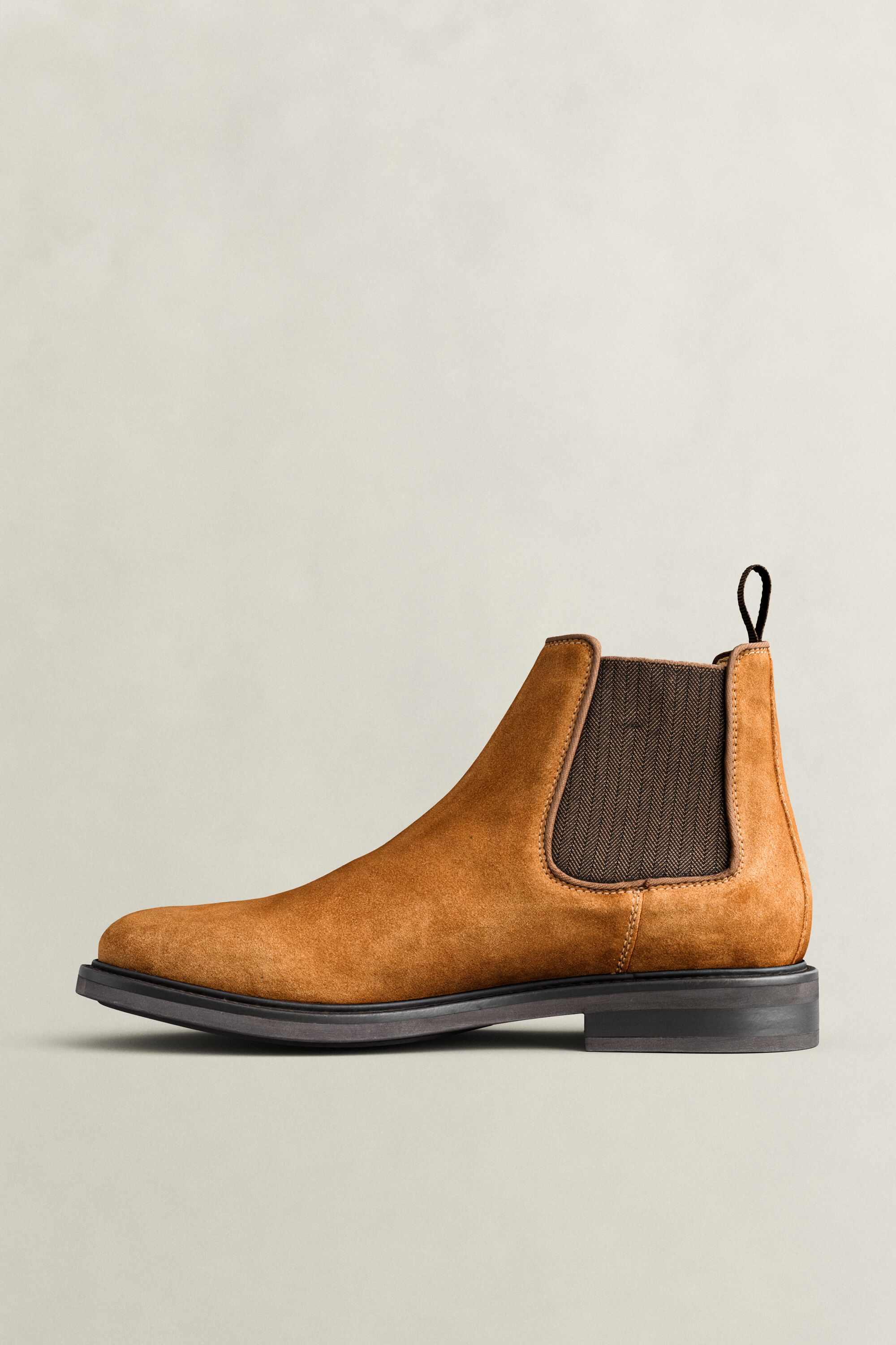 St Fairkon chelseaboots i mocka