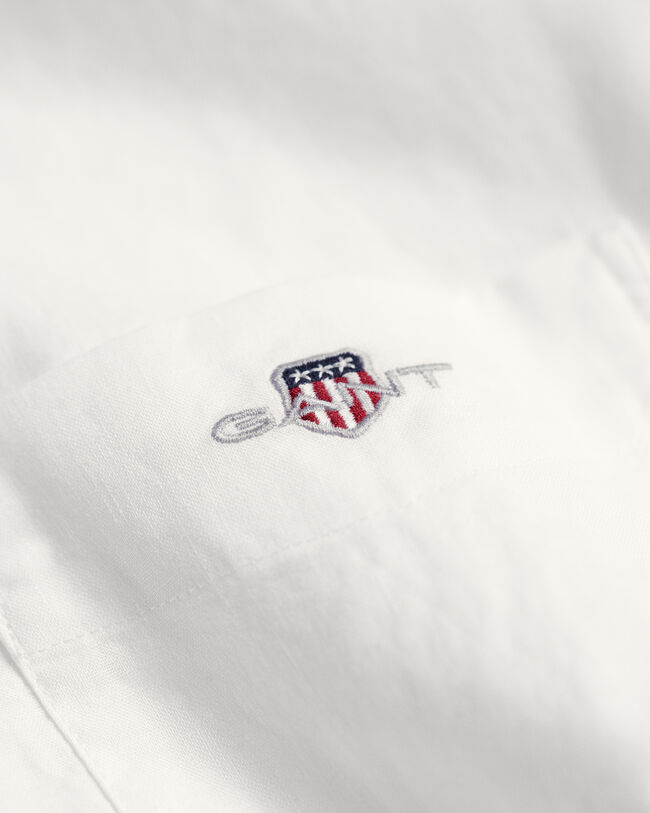 Regular fit kort&auml;rmad skjorta i bomull och linne